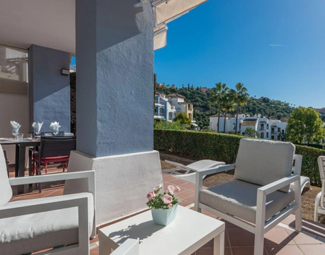 Ground Floor Apartment for sale in Los Arqueros, Benahavis