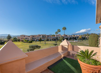 CONTEMPORARY DUPLEX PENTHOUSE IN ESTEPONA
