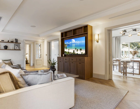 Villa for sale in Nueva Andalucia, Marbella