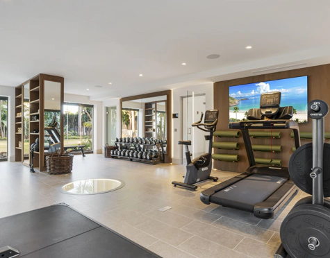 Villa for sale in Nueva Andalucia, Marbella