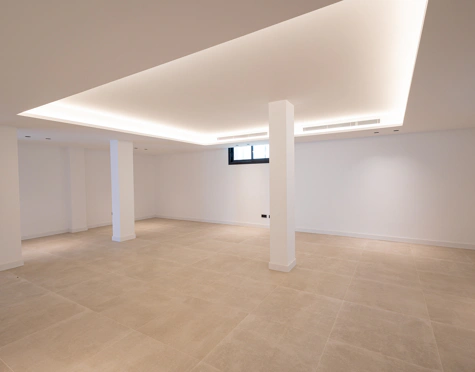 VILLA DE LUJO DE OBRA NUEVA EN LA COSTA DEL SOL