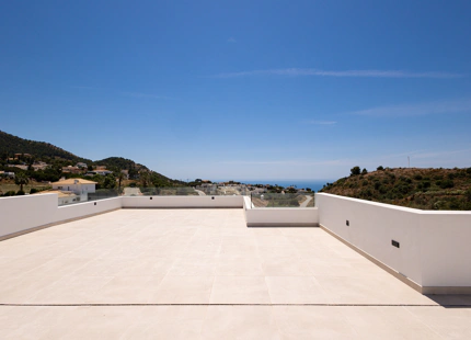 BRAND-NEW LUXURY VILLA ON THE COSTA DEL SOL