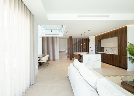 BRAND-NEW LUXURY VILLA ON THE COSTA DEL SOL