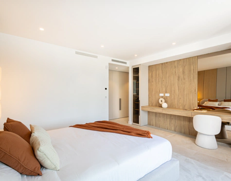 VILLA CONTEMPORÁNEA DE LUJO EN EL VALLE DEL GOLF DE MARBELLA