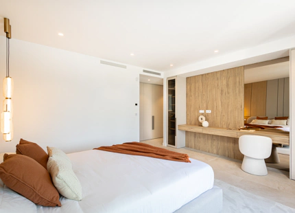CONTEMPORARY LUXURY VILLA IN MARBELLA'S GOLF VALLEY