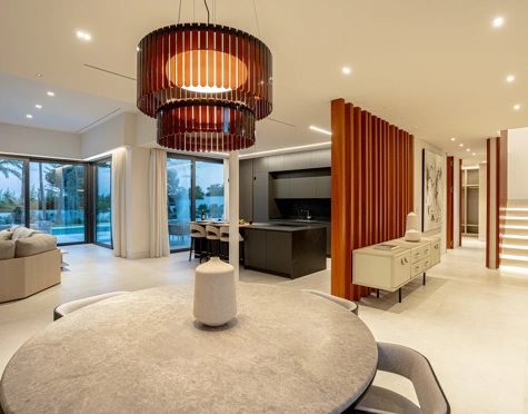 VILLA CONTEMPORÁNEA DE LUJO EN LA NEW GOLDEN MILE