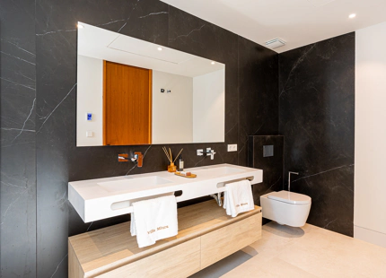 LUXURY CONTEMPORARY VILLA ON THE NEW GOLDEN MILE