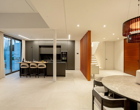 VILLA CONTEMPORÁNEA DE LUJO EN LA NEW GOLDEN MILE