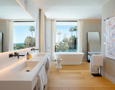 VILLA CONTEMPORÁNEA DE LUJO EN LA NEW GOLDEN MILE