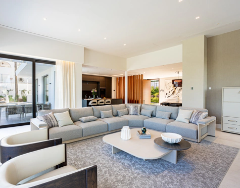 VILLA CONTEMPORÁNEA DE LUJO EN LA NEW GOLDEN MILE