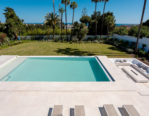 VILLA CONTEMPORÁNEA DE LUJO EN LA NEW GOLDEN MILE