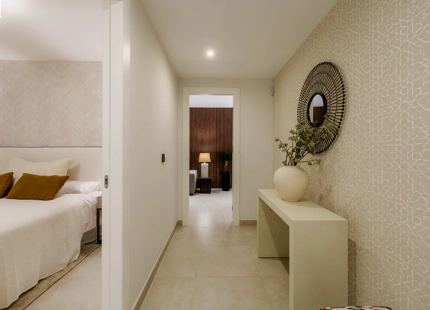 MODERN BEACHSIDE SEMI-DETACHED HOUSE IN PUERTO BANÚS