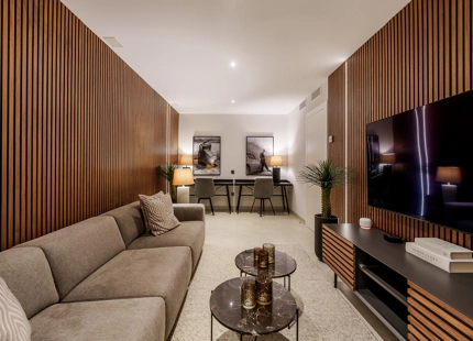 MODERN BEACHSIDE SEMI-DETACHED HOUSE IN PUERTO BANÚS