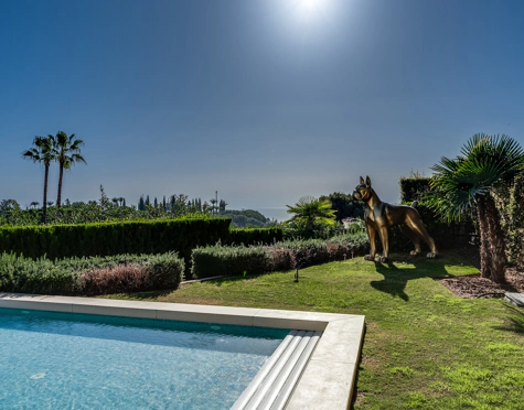 LUXURY SEA VIEW VILLA IN MARBELLA GOLDEN MILE