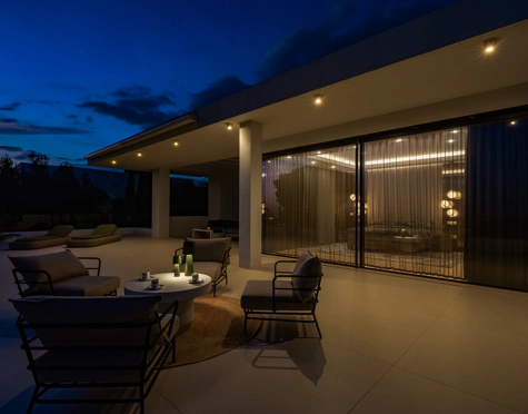 LUXURY SEA VIEW VILLA IN MARBELLA GOLDEN MILE