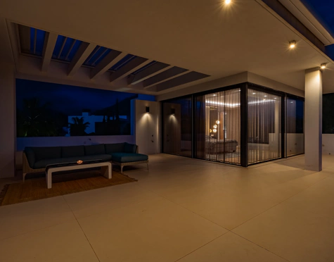 LUXURY SEA VIEW VILLA IN MARBELLA GOLDEN MILE