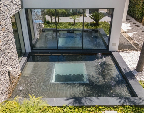 LUXURY SEA VIEW VILLA IN MARBELLA GOLDEN MILE