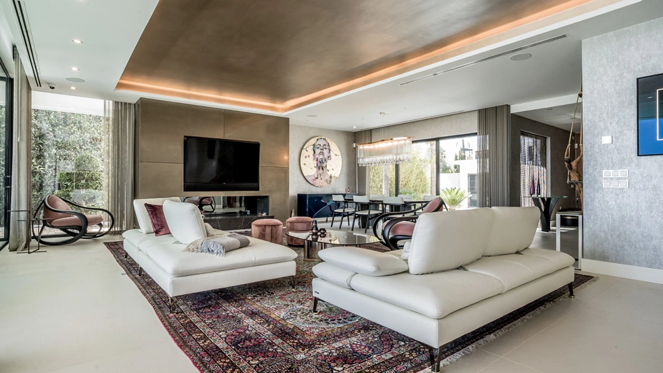 Villa for sale in Marbella Golden Mile