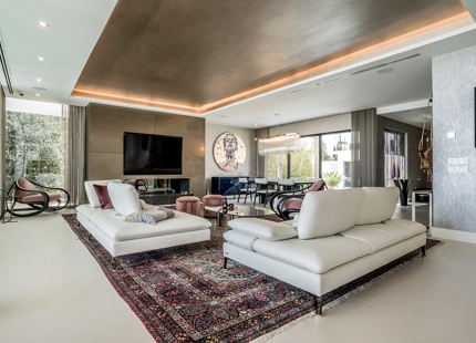 LUXURY SEA VIEW VILLA IN MARBELLA GOLDEN MILE
