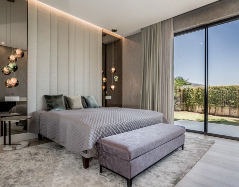LUXURY SEA VIEW VILLA IN MARBELLA GOLDEN MILE