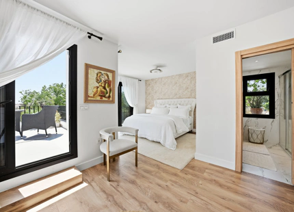 RENOVATED VILLA WITH EXCEPTIONAL OUTDOOR LIVING IN ATALAYA ISDABE