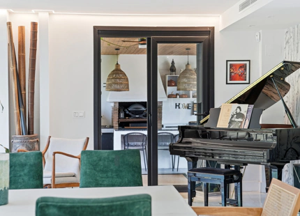 RENOVATED VILLA WITH EXCEPTIONAL OUTDOOR LIVING IN ATALAYA ISDABE