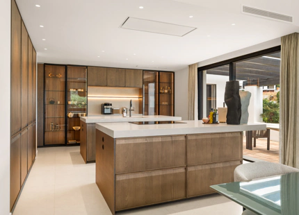 LUXURY MEDITERRANEAN VILLA IN MARBELLA