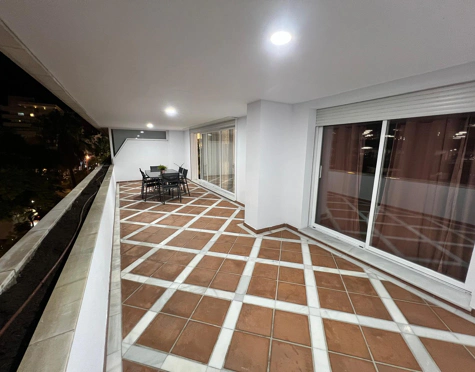 Apartment for short term rent in Tembo Banus, Marbella - Puerto Banus