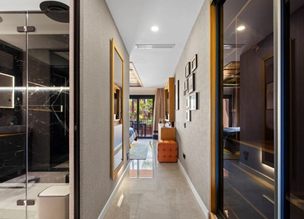 LUXURY RENOVATED GROUND FLOOR APARTMENT IN PUERTO BANÚS