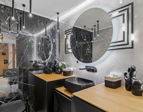 LUXURY RENOVATED GROUND FLOOR APARTMENT IN PUERTO BANÚS