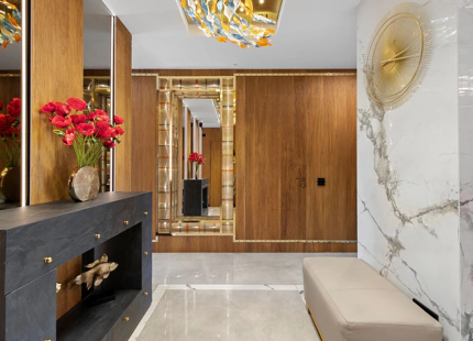 LUXURY RENOVATED GROUND FLOOR APARTMENT IN PUERTO BANÚS