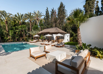 LUXURY CONTEMPORARY VILLA IN NUEVA ANDALUCÍA