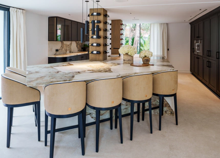 LUXURY CONTEMPORARY VILLA IN NUEVA ANDALUCÍA