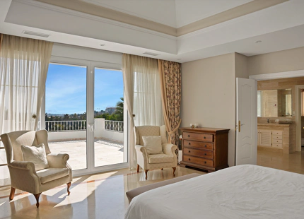 LUXURY ESTATE IN NUEVA ANDALUCÍA