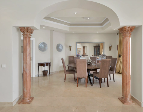 Villa for sale in Nueva Andalucia, Marbella