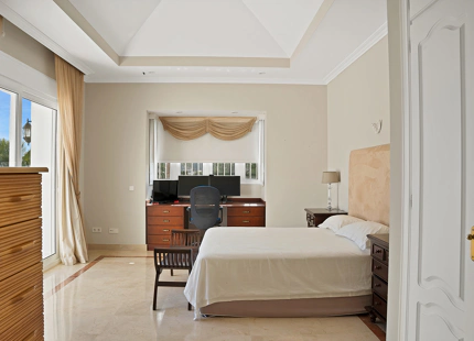 LUXURY ESTATE IN NUEVA ANDALUCÍA