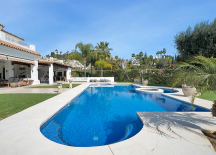 LUXURY ESTATE IN NUEVA ANDALUCÍA