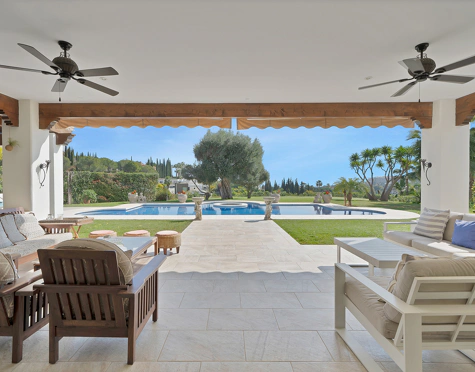 Villa for sale in Nueva Andalucia, Marbella