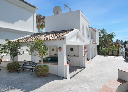 LUXURY ESTATE IN NUEVA ANDALUCÍA