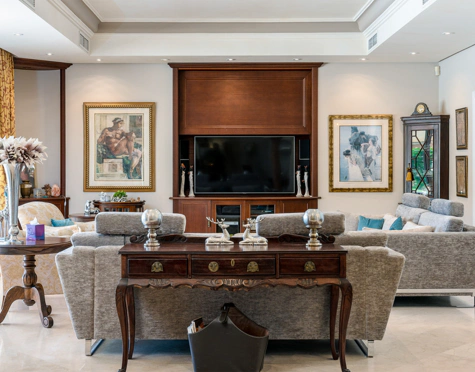Villa for sale in Nueva Andalucia, Marbella