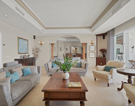 Villa for sale in Nueva Andalucia, Marbella