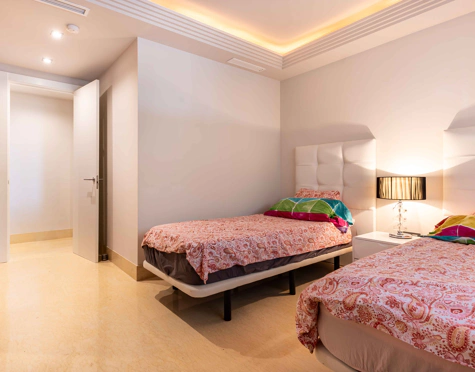 MODERN LUXURY GROUND FLOOR APARTMENT IN BENAHAVÍS