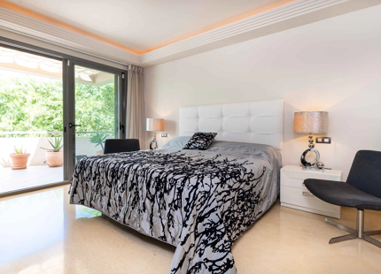 MODERN LUXURY GROUND FLOOR APARTMENT IN BENAHAVÍS