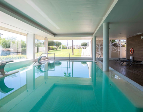 MODERN LUXURY GROUND FLOOR APARTMENT IN BENAHAVÍS