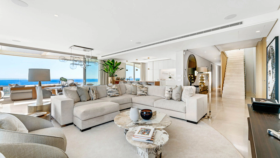 Duplex Penthouse for sale in La Quinta, Benahavis