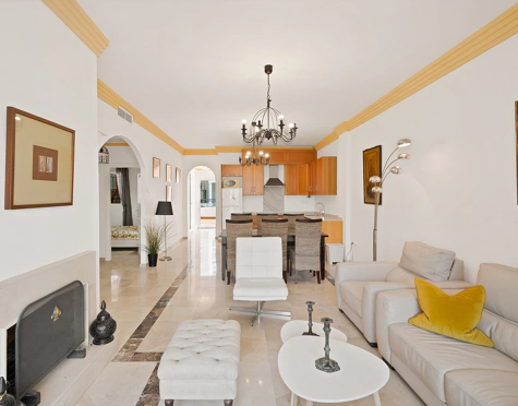 GARDEN VIEW APARTMENT IN NUEVA ANDALUCÍA