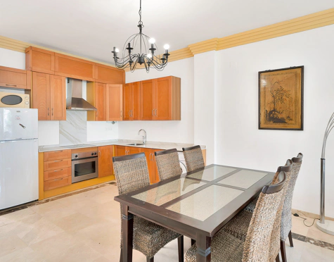GARDEN VIEW APARTMENT IN NUEVA ANDALUCÍA