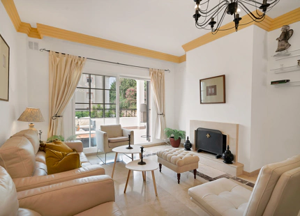GARDEN VIEW APARTMENT IN NUEVA ANDALUCÍA