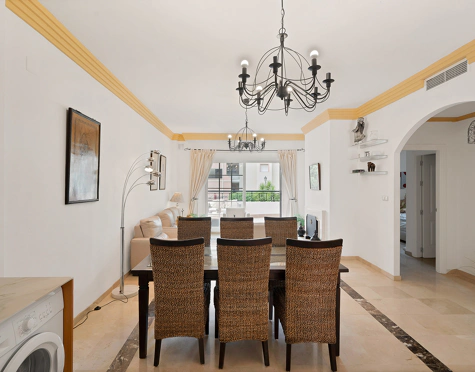 GARDEN VIEW APARTMENT IN NUEVA ANDALUCÍA