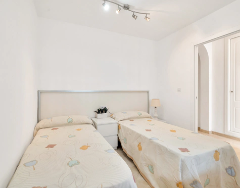 GARDEN VIEW APARTMENT IN NUEVA ANDALUCÍA